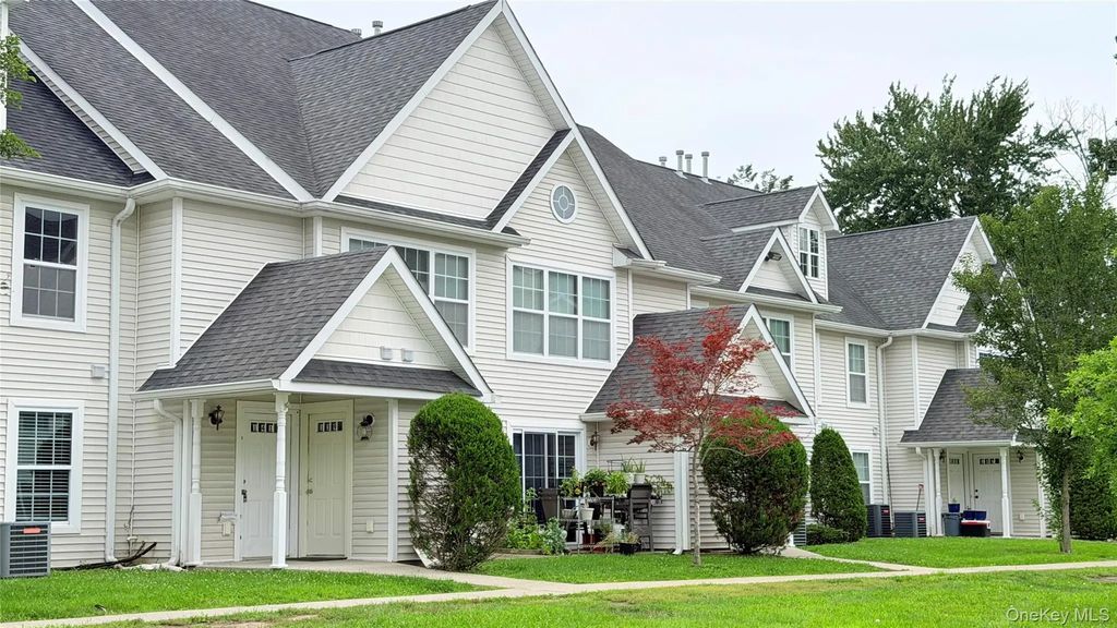 141 Ruth Court, Middletown