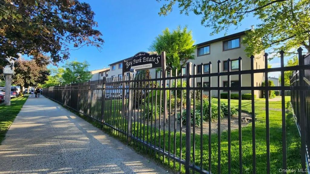5-10 115th Street # 2c, College Point