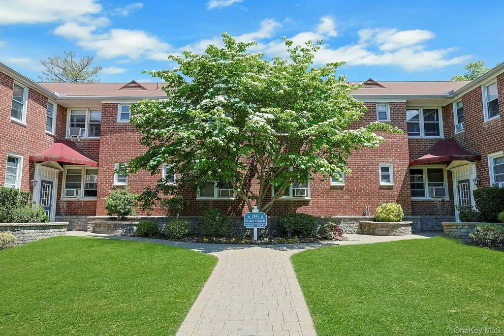 15 Bryant Crescent # 2g, White Plains
