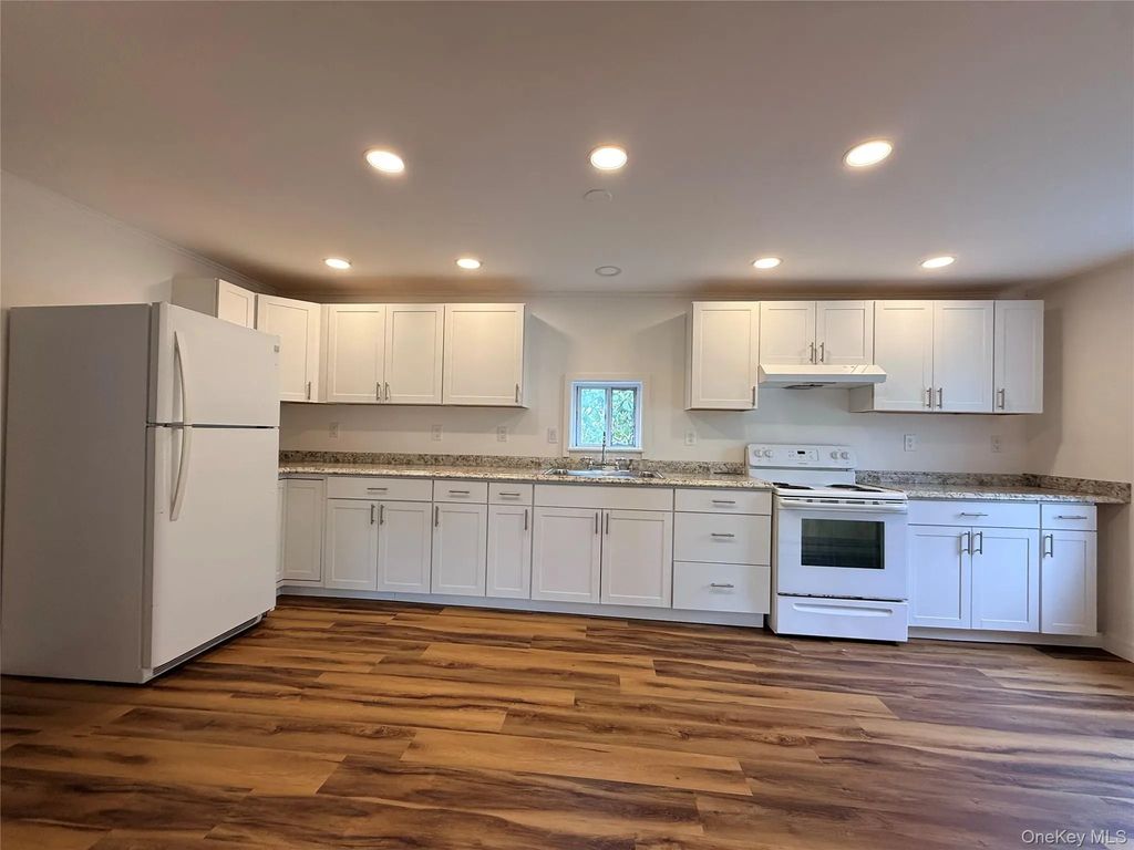 19 Quartz Lane # 1, Greenville