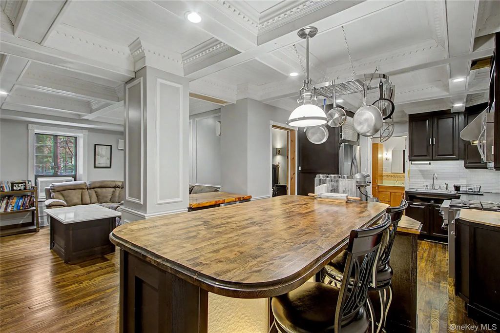45 W Pondfield Road # Ll2, Bronxville