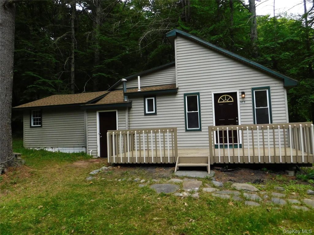 973 State Route 42, Sparrowbush