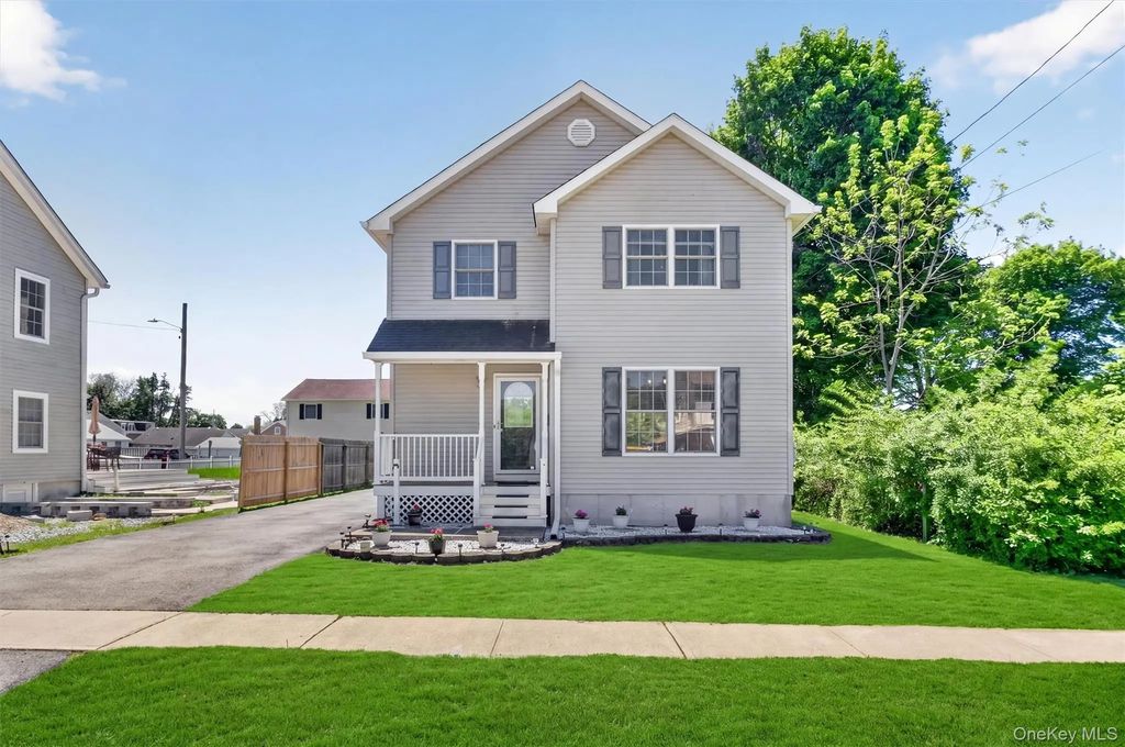 7 North Street, Wappingers Falls