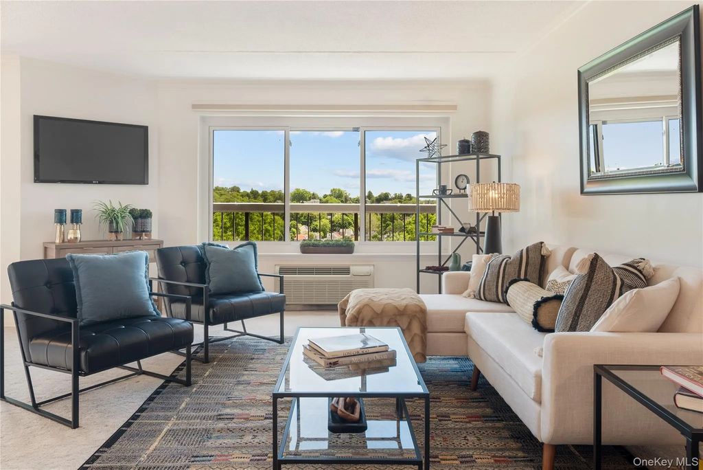 500 High Point Drive # 707, Hartsdale