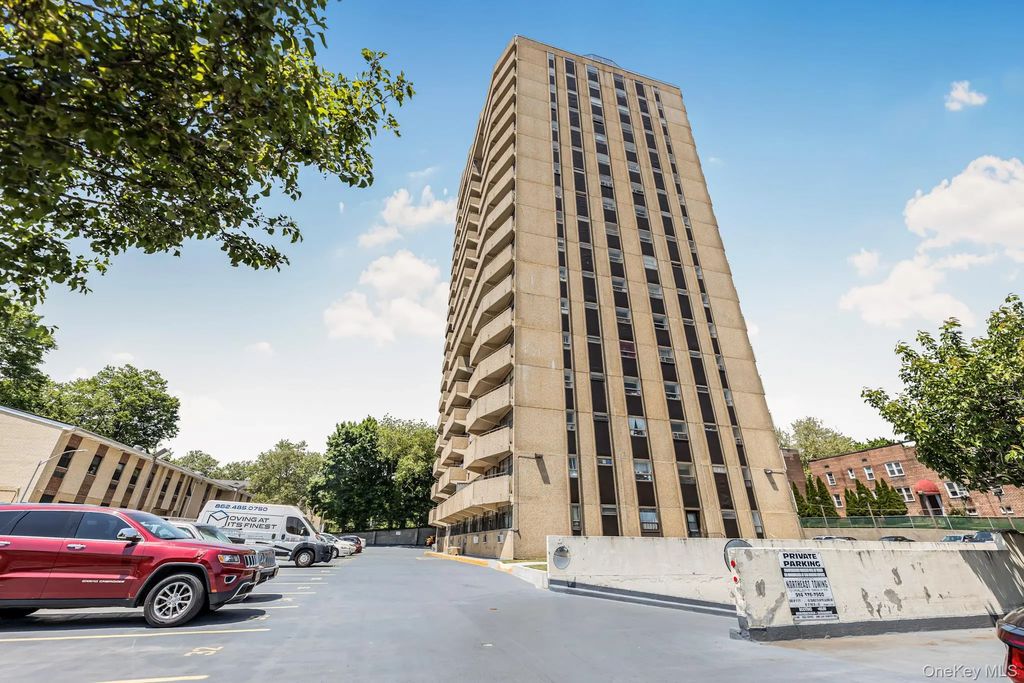 1523 Central Park Avenue # 12c, Yonkers