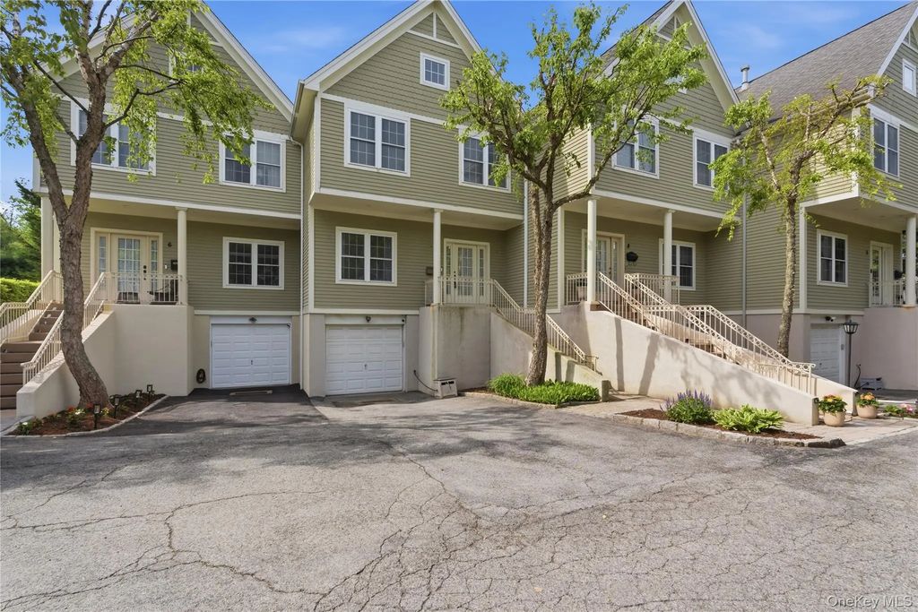 83 Kings Highway # 7, New Rochelle