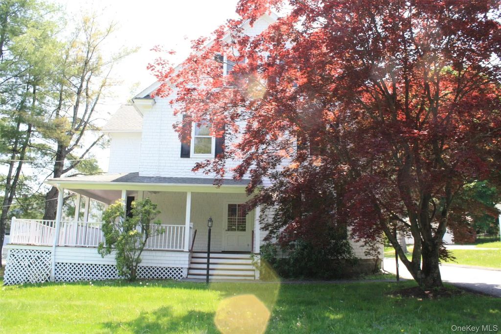 20 Church Street, Carmel