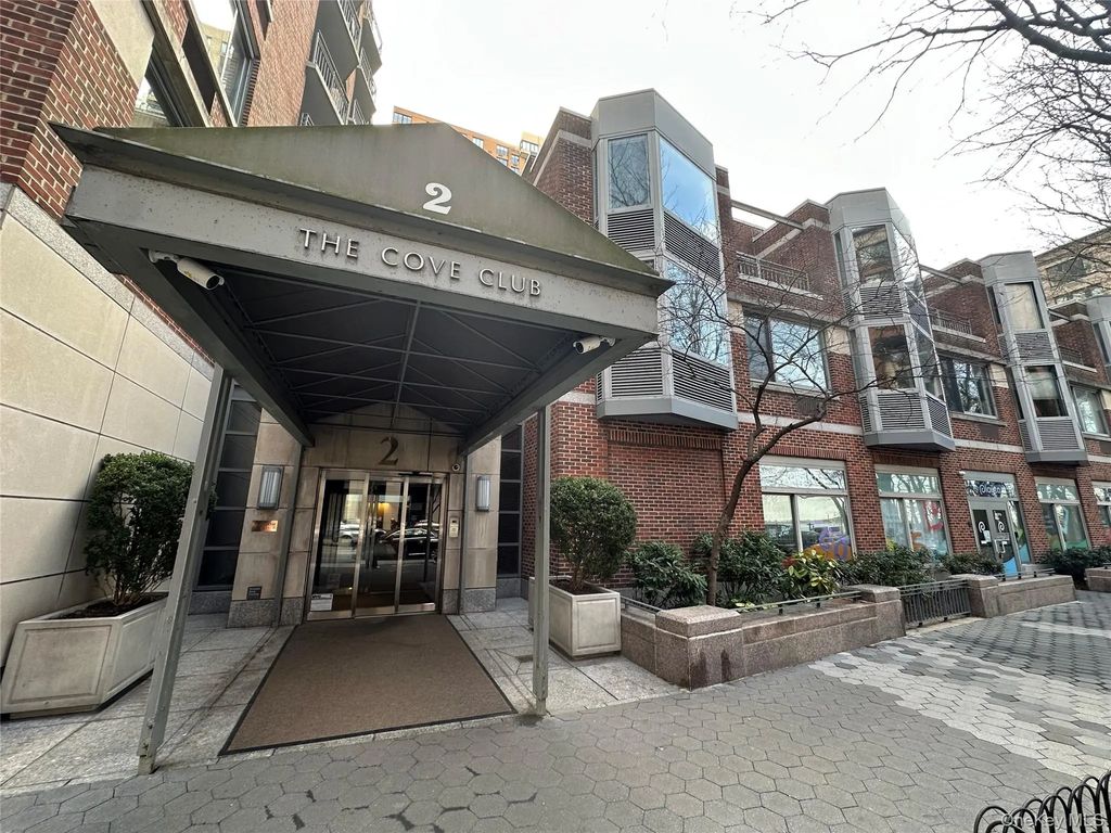 2 S End Avenue # 7v, New York (Manhattan)