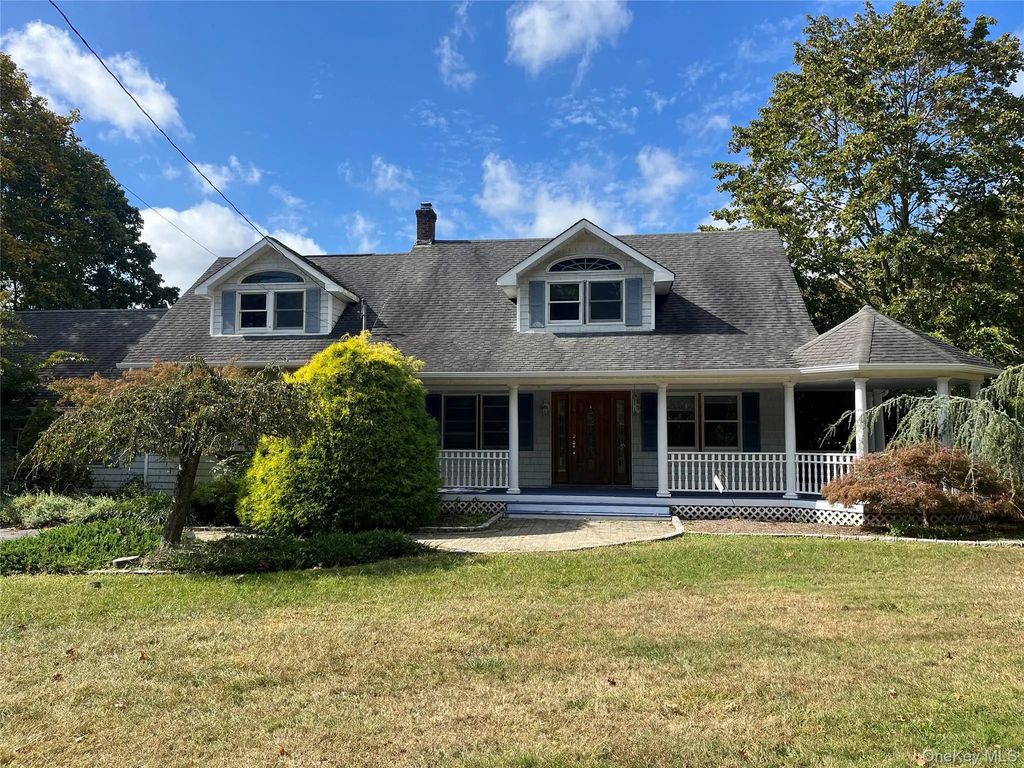 1799 Wading River Manor Road, Wading River
