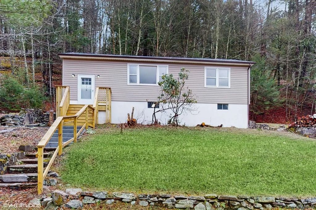 736 State Route 55, Napanoch
