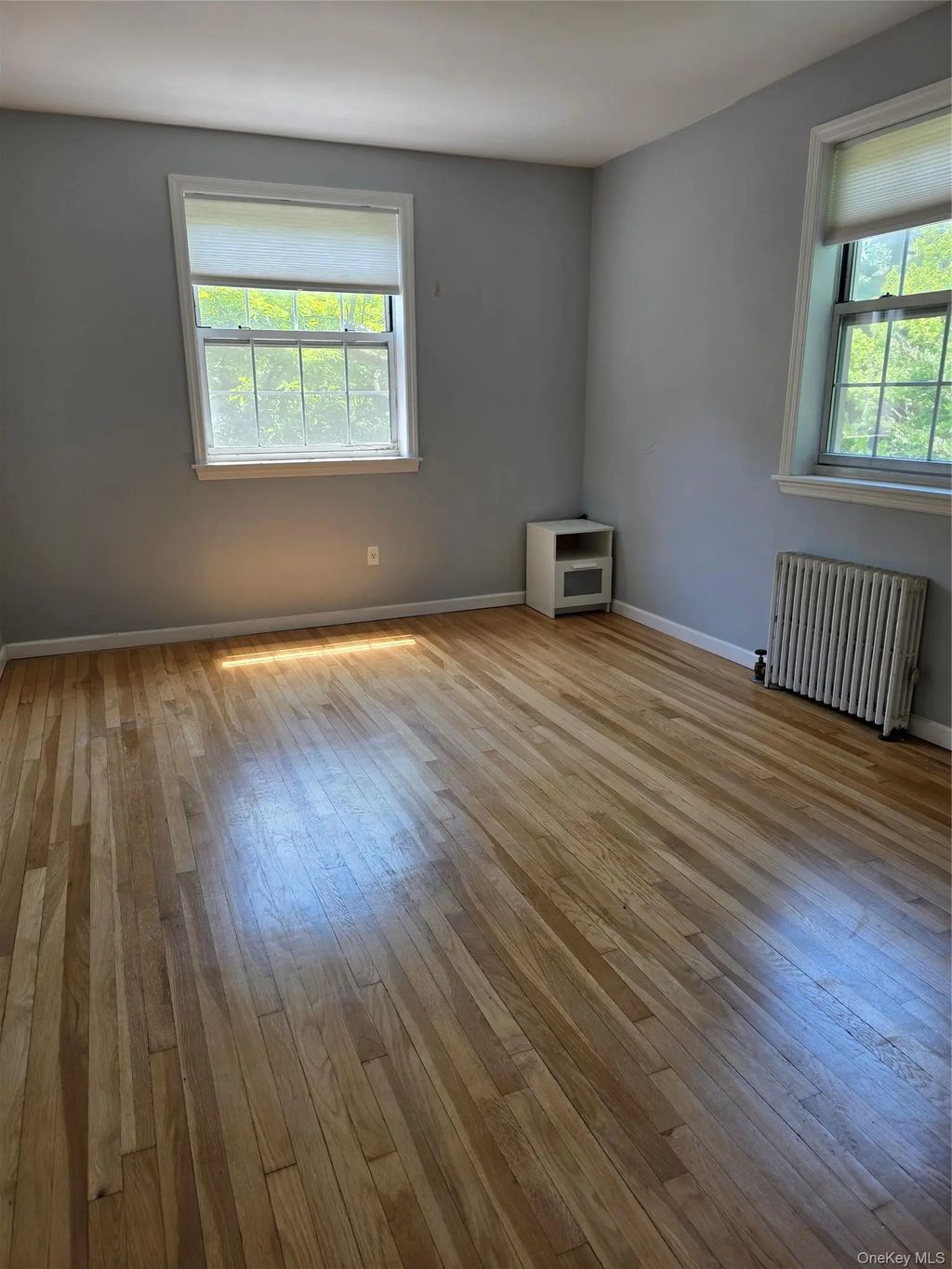 141-04 77 Avenue # F, Kew Garden Hills