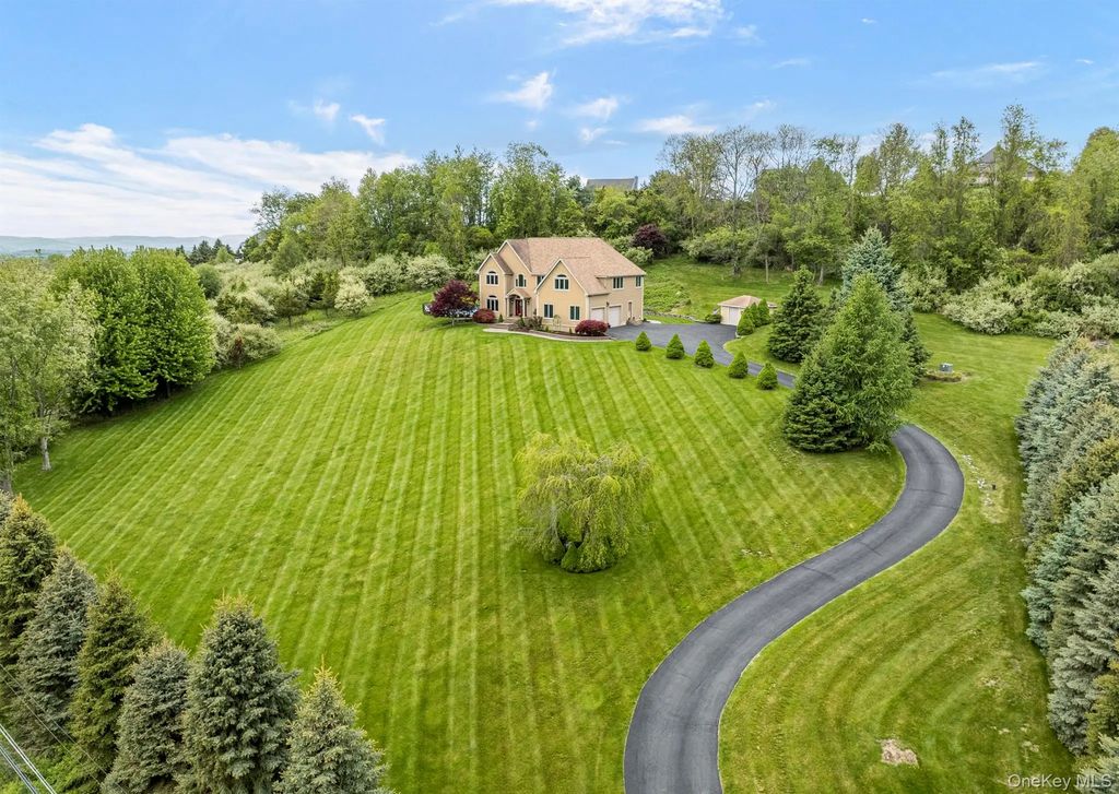 161 Pleasant Ridge Road, Poughquag