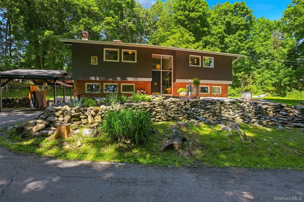 3 Balsam Lane, Newburgh