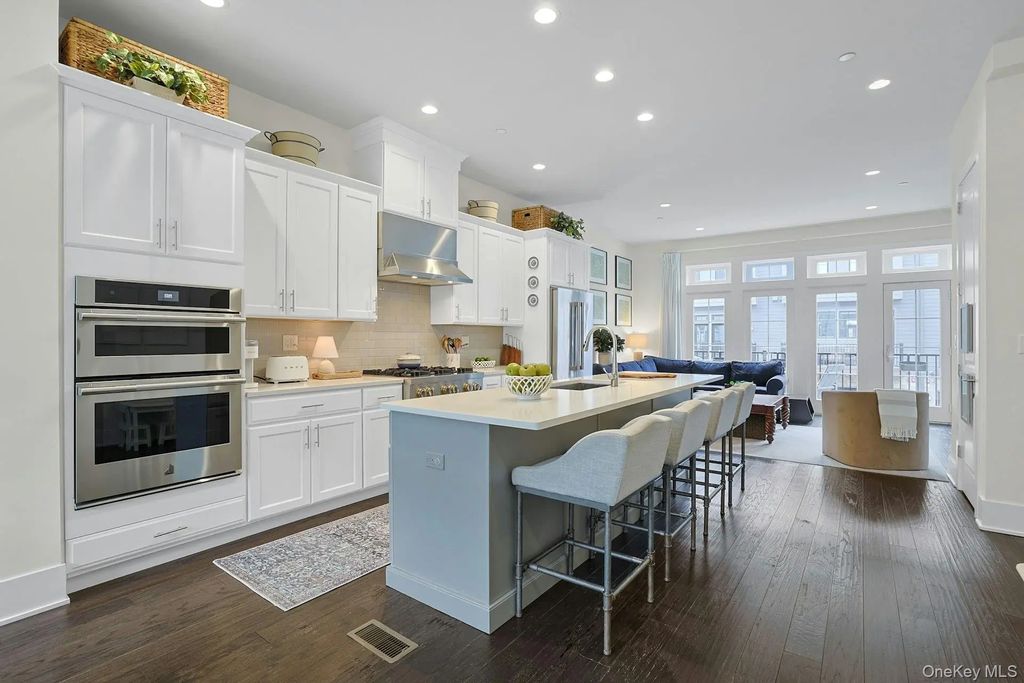 206 Legend Drive, Sleepy Hollow