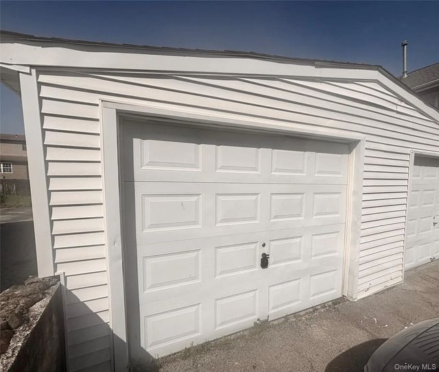 28 Davis Street # Garage, Beacon