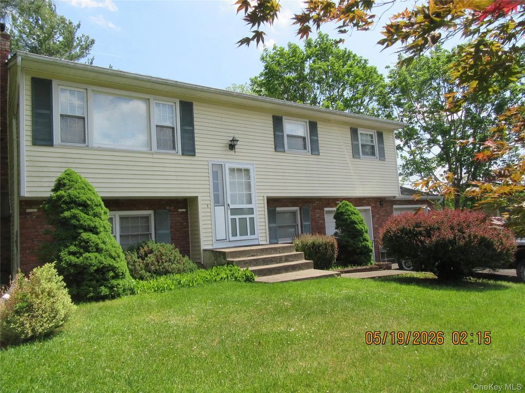 10 Liberty Court, Washingtonville