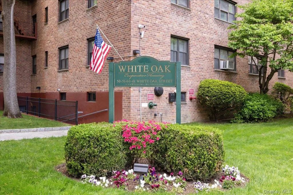 51 White Oak Street # 4d, New Rochelle