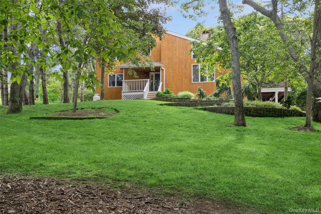 620 Wunneweta Road, Cutchogue