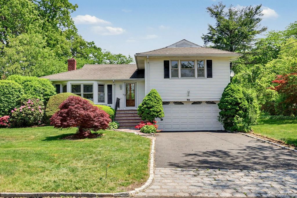 70 Richbell Road, White Plains