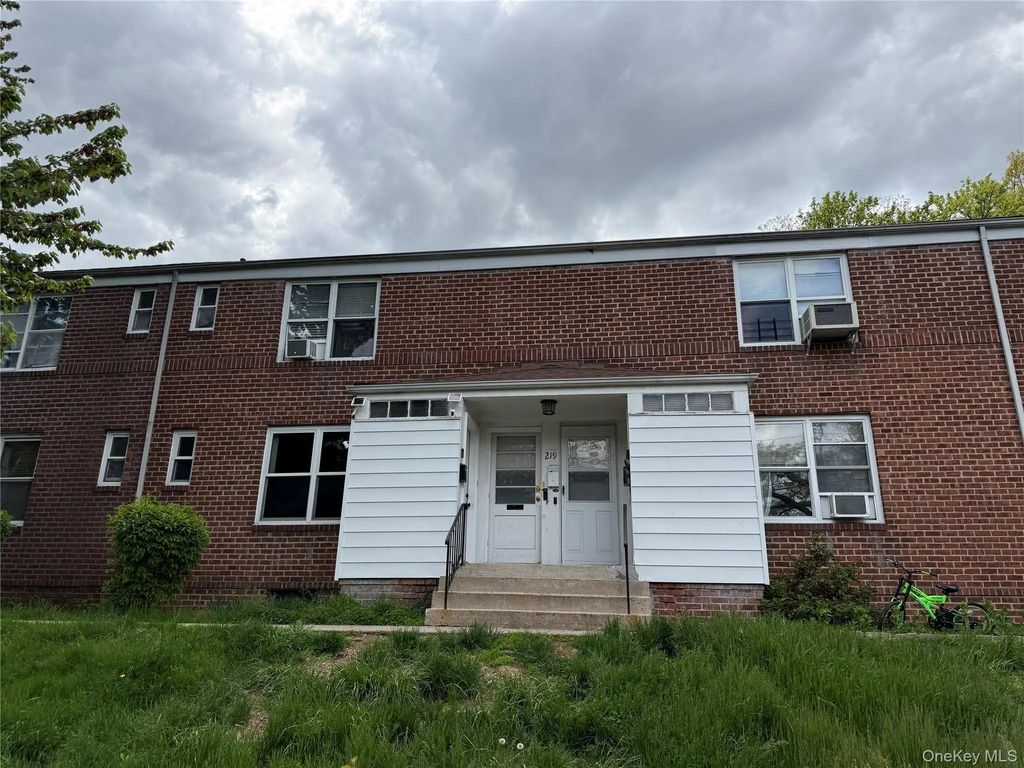 219 Rumsey Rd # 1a, Yonkers