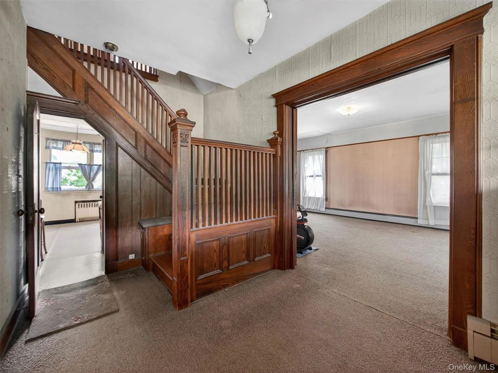 125 Wayne Avenue, Suffern