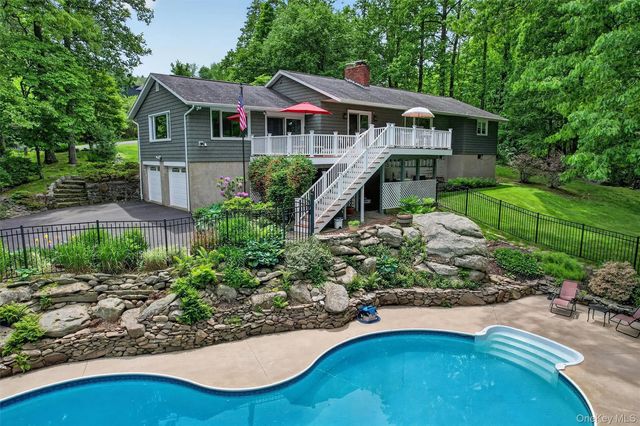 Photo of Listing #1002789