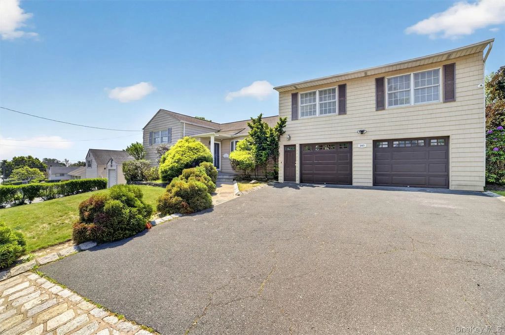 263 Croydon Road, Yonkers