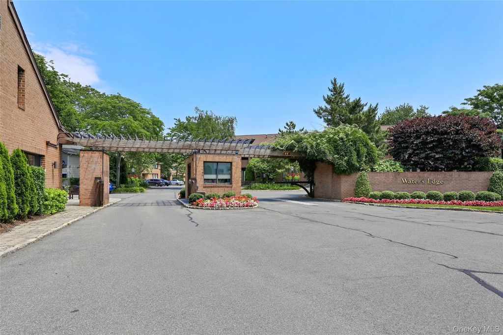 54 Waters Edge, Rye