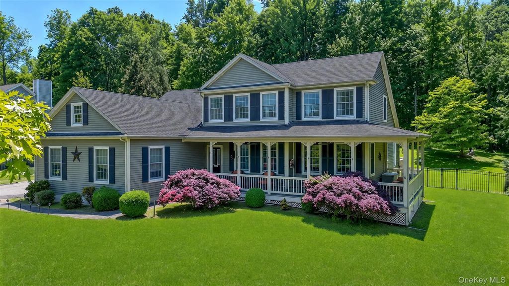 42 Somerset Lane, Warwick