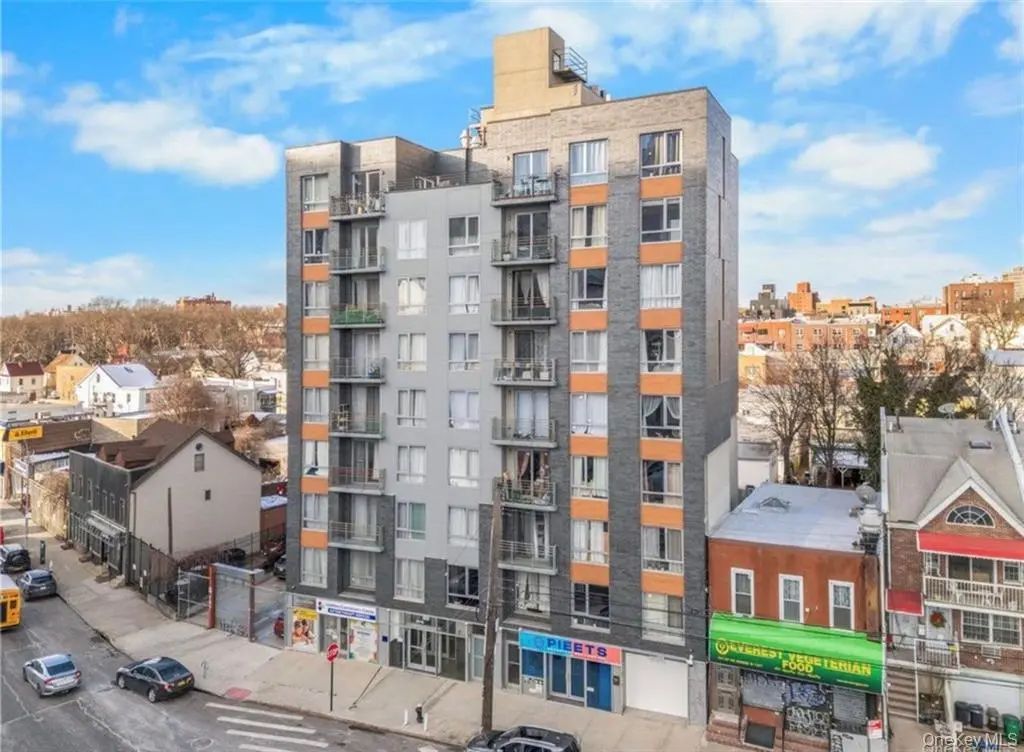 7009 45th Avenue # 9e, Woodside