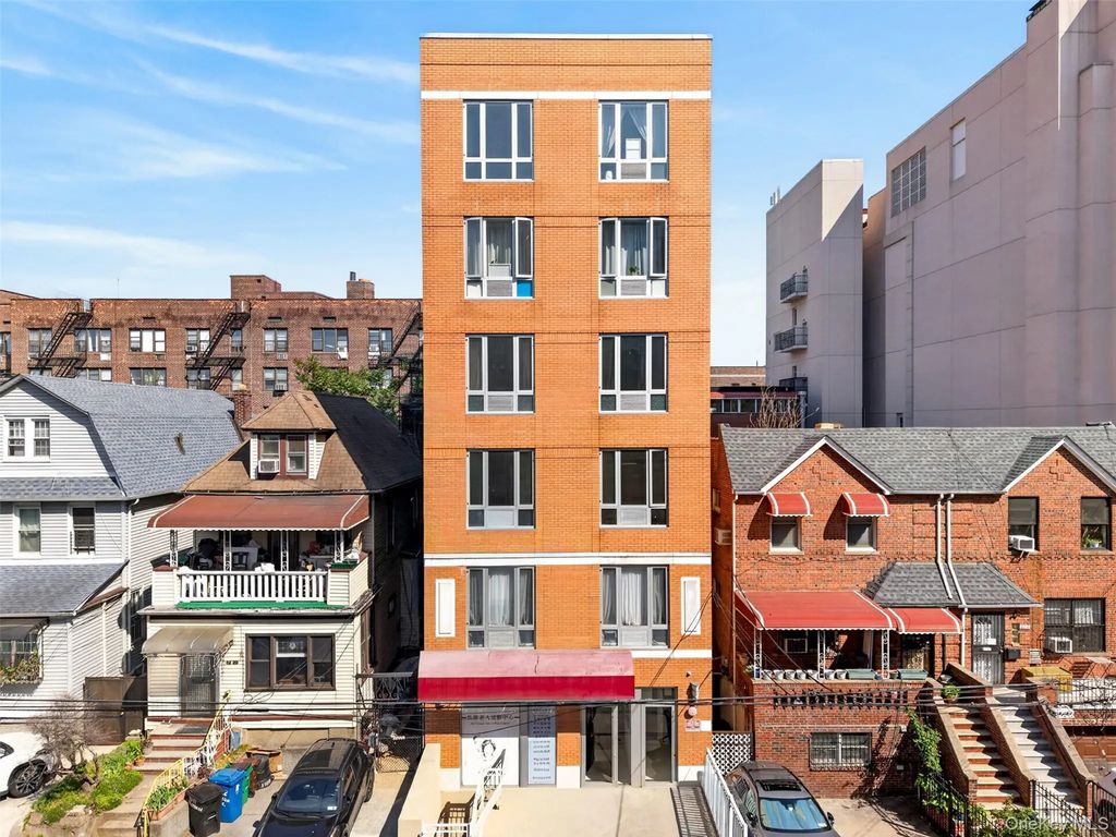 82-20 Britton Avenue, Elmhurst