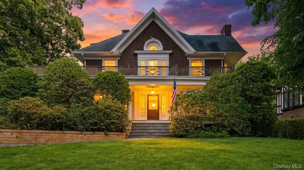 13 Ridgeview Avenue, White Plains