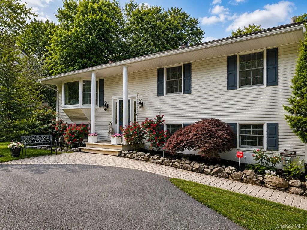 111 Ludvigh Road, Bardonia