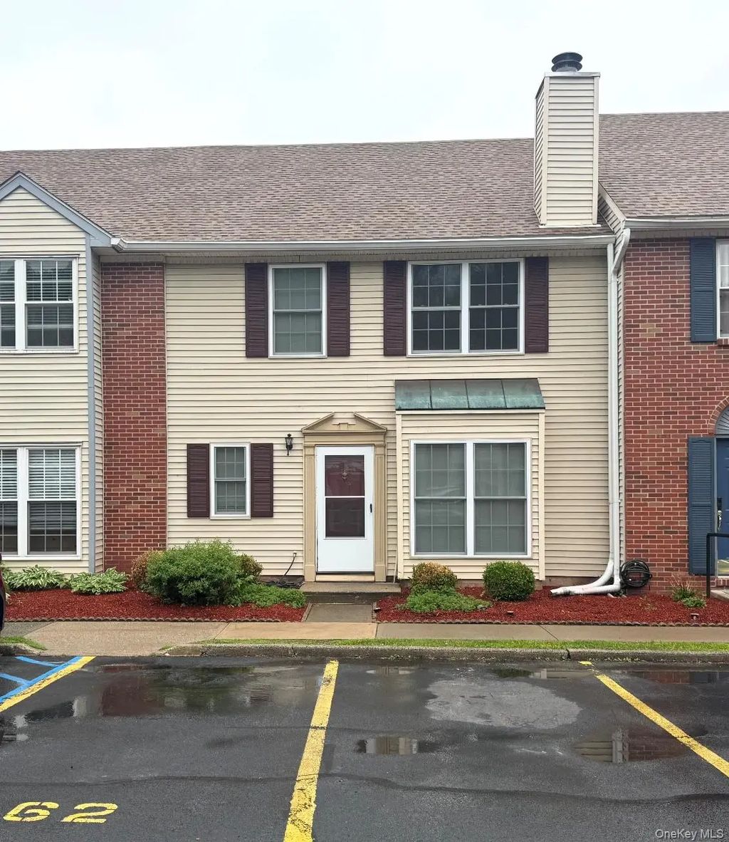 62 Yorkshire Terrace, Washingtonville