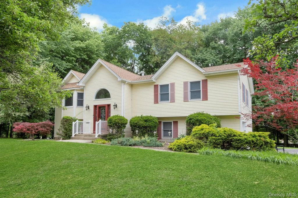 19 Flower Lane, Valley Cottage