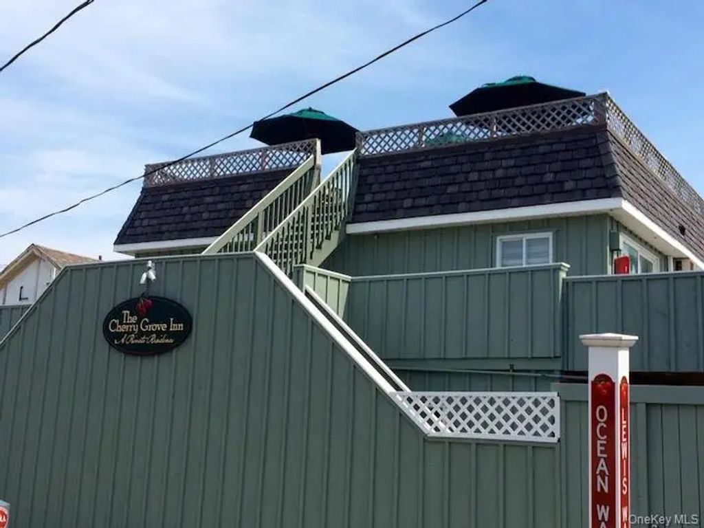 176 Ocean # 9, Cherry Grove