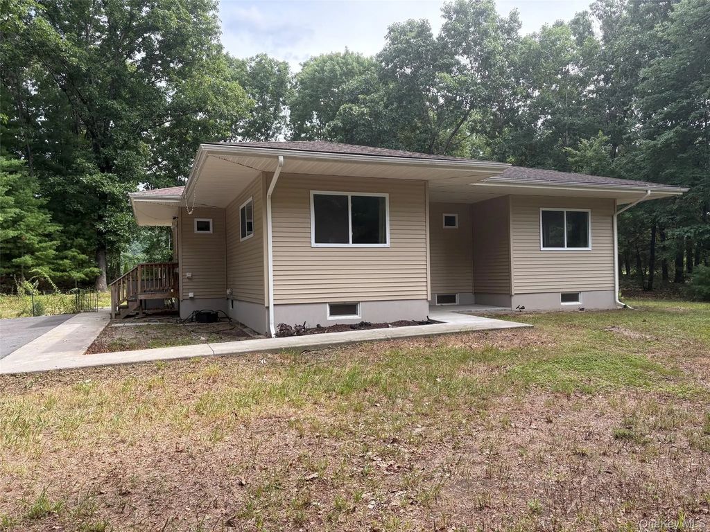 68 Airport Road, Port Jervis
