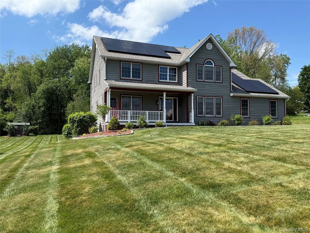 58 Hoose Boulevard, Fishkill