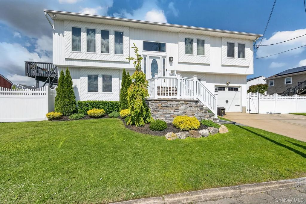 2862 Island Channel Road, Seaford