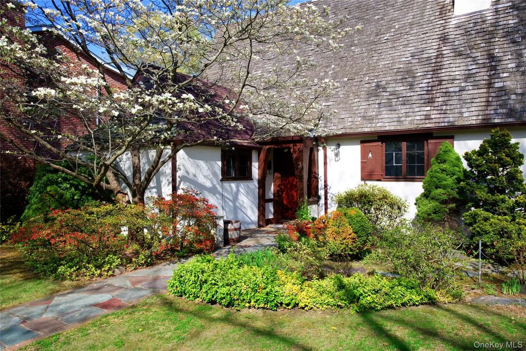 3 Brompton Road, Garden City