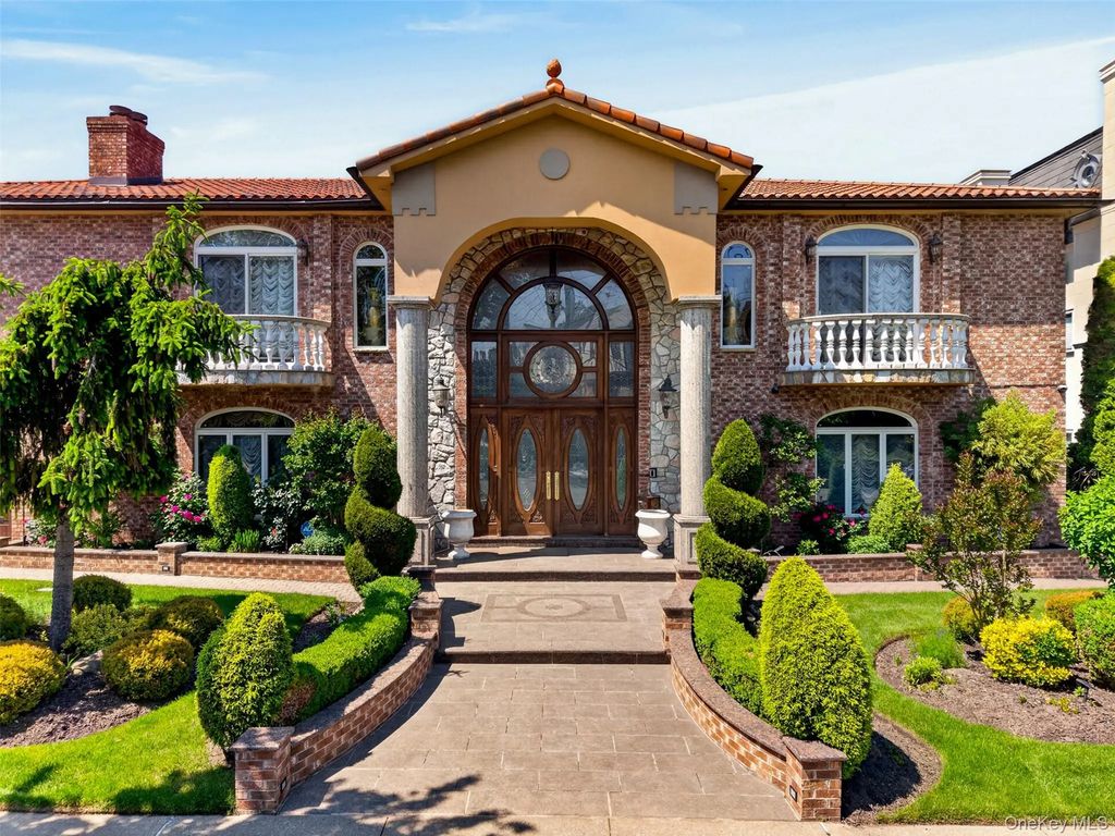 162-25 Cryders Lane, Whitestone