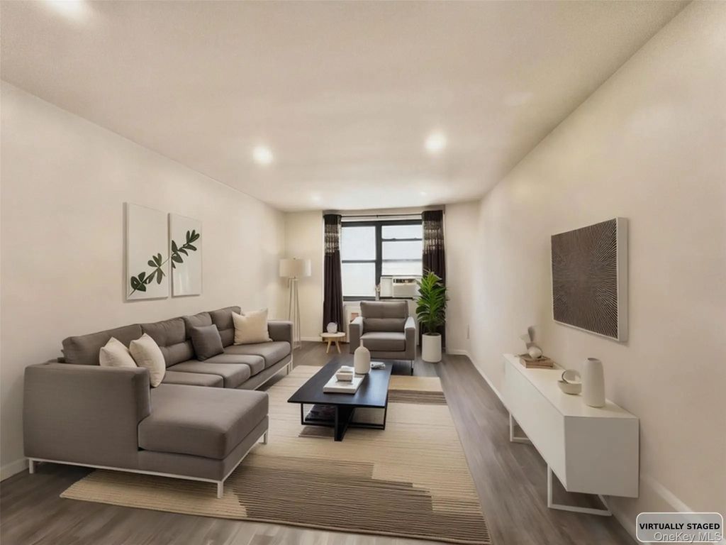 138-12 28th Road # 1f, Flushing