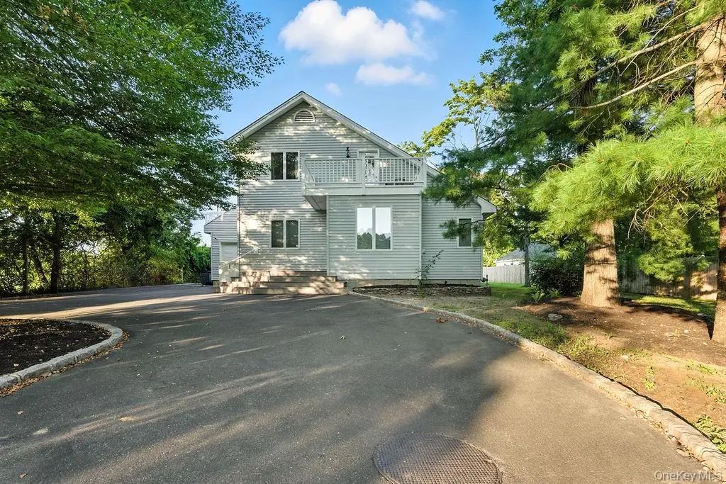 100 Manor Lane, Jamesport