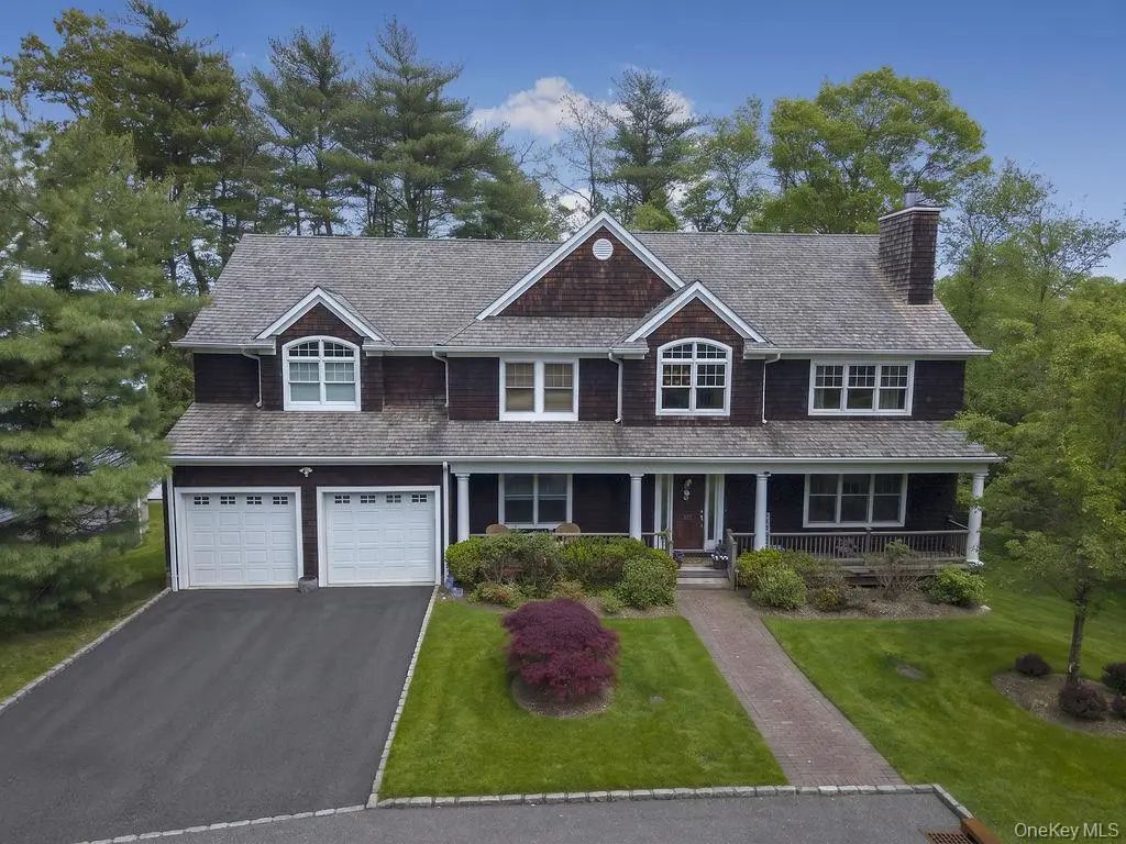 899 Harbor View Road, Mill Neck