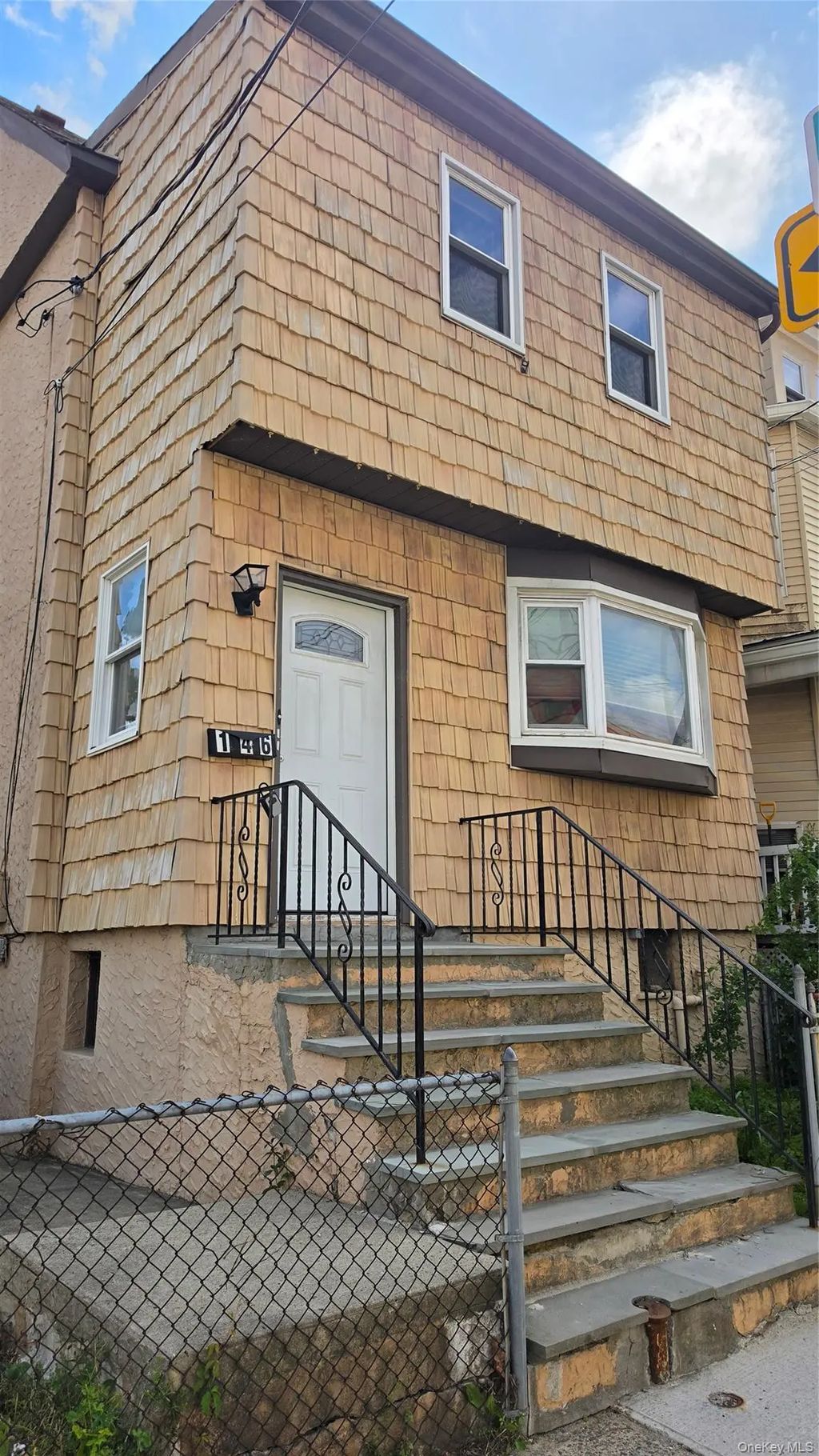 146 Beechwood Avenue, New Rochelle