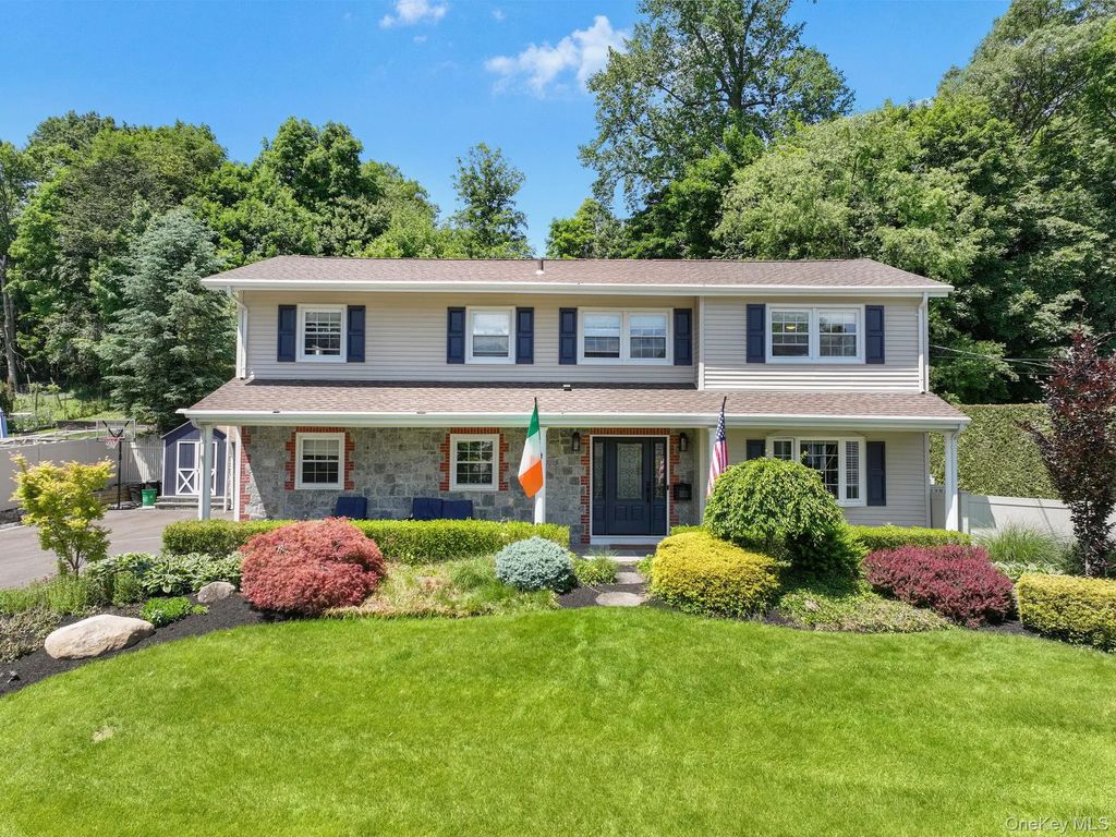 12 Pelham Avenue, Nanuet