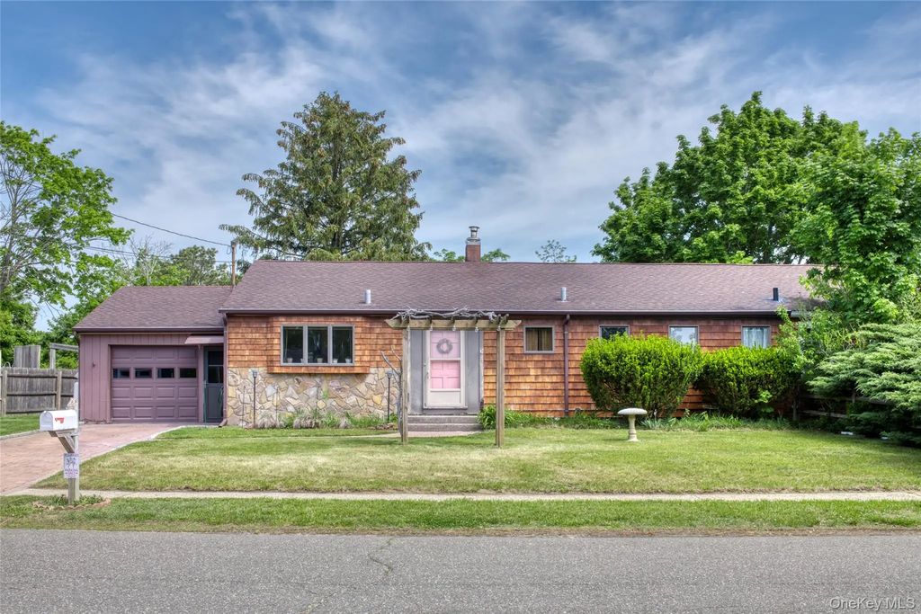 704b Patrick Street, Westhampton Beach