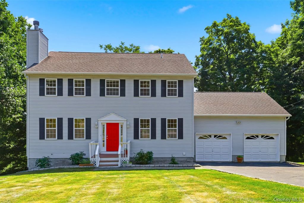 35 Wayacross Road, Mahopac