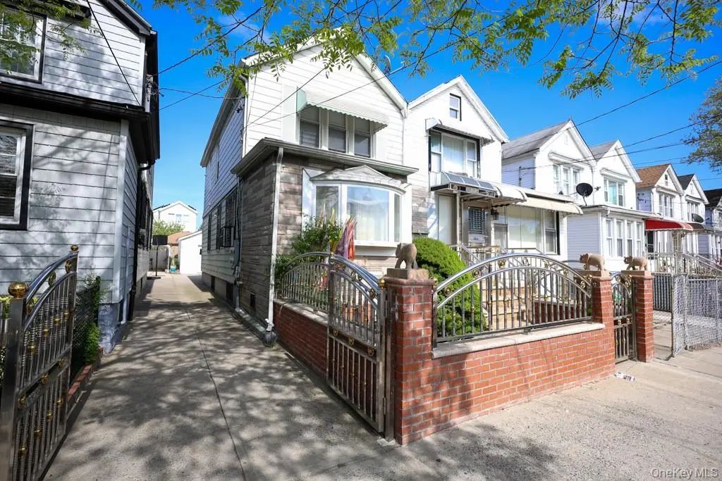 101-23 126th Street, Richmond Hill S.