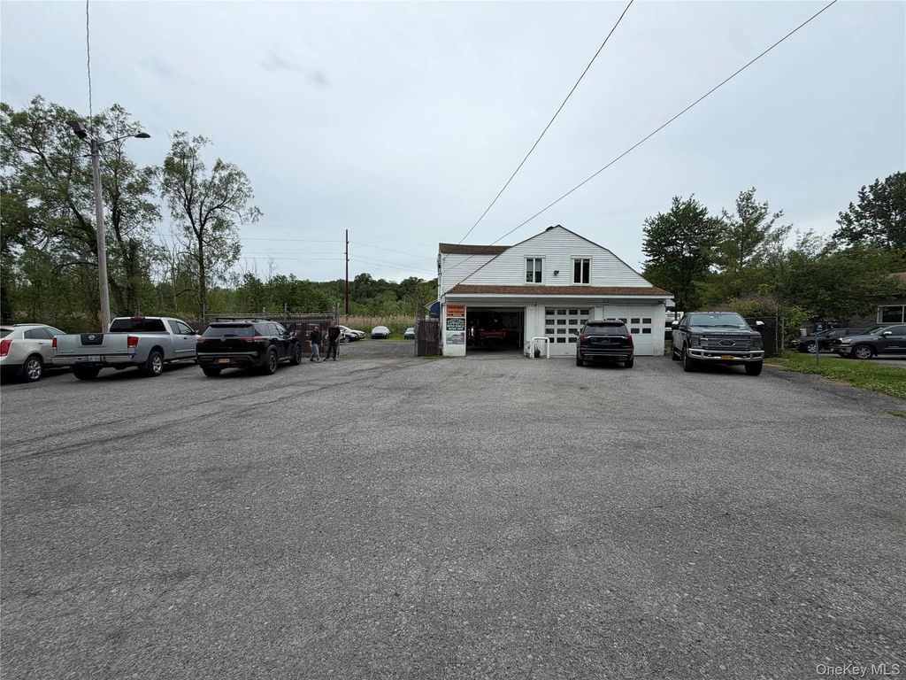 2079 9d, Wappingers Falls